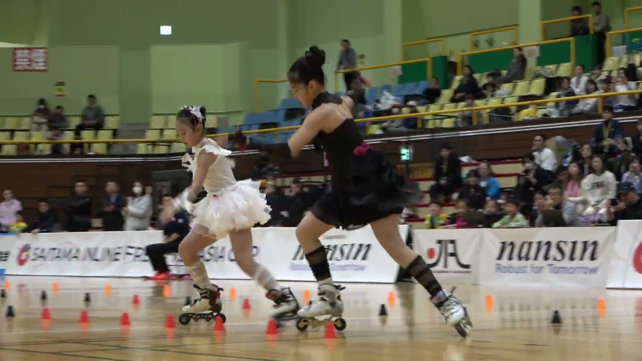 2025 Saitama IFAC Pair Slalom 1st Place Liu Ya Tong / Wang Ya Ting (CHN)