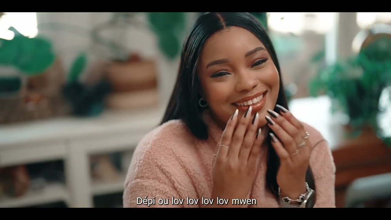 Noelia - Qui es tu (Clip Officiel)
