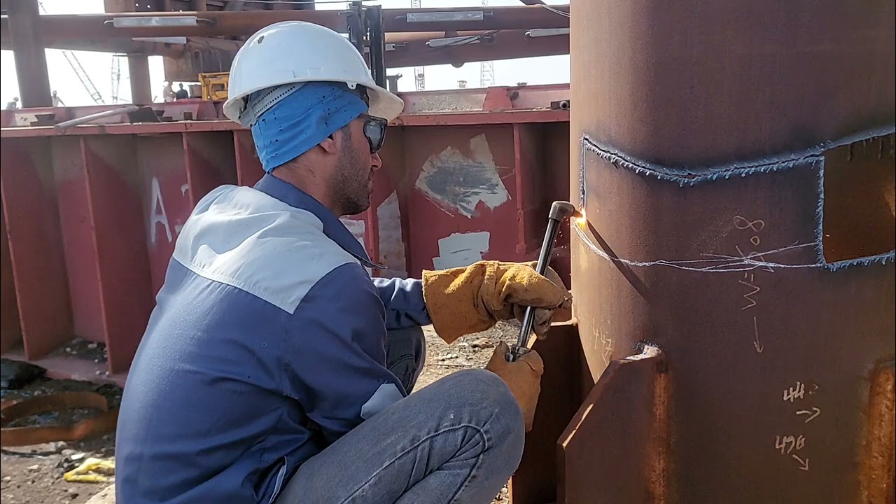 “Structural Cutting: Challenges and Techniques for Severing Marine Platform Supports”