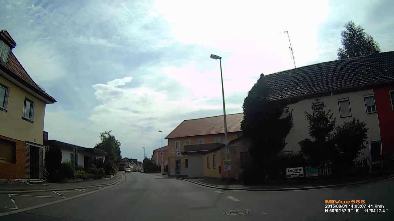 D: Schney. Stadt Lichtenfels. Landkreis Lichtenfels. Ortsdurchfahrt. August 2015