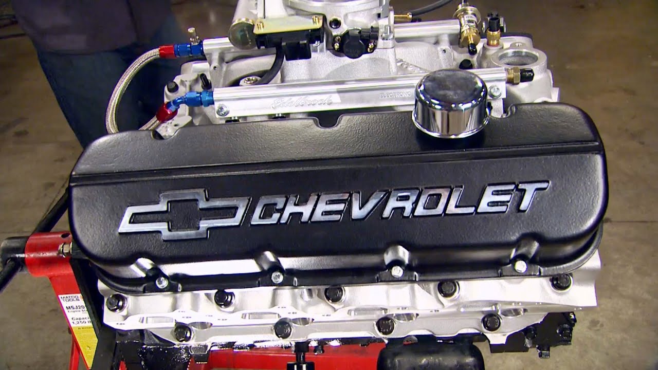 Waking Up A 1990 Chevy 454 SS Big Block MuscleTrux Wars Part 2 - Trucks! S10, E2
