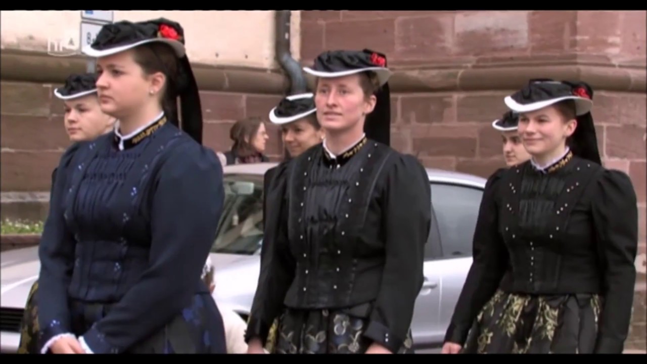 Trachten * Fronleichnam * katholische Kirche * Sorben