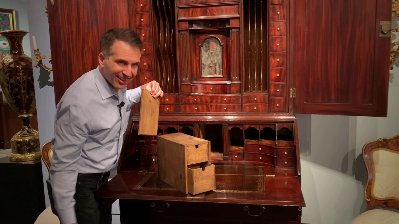 Expert Insights with Bill Rau: George III Mahogany Secrétaire