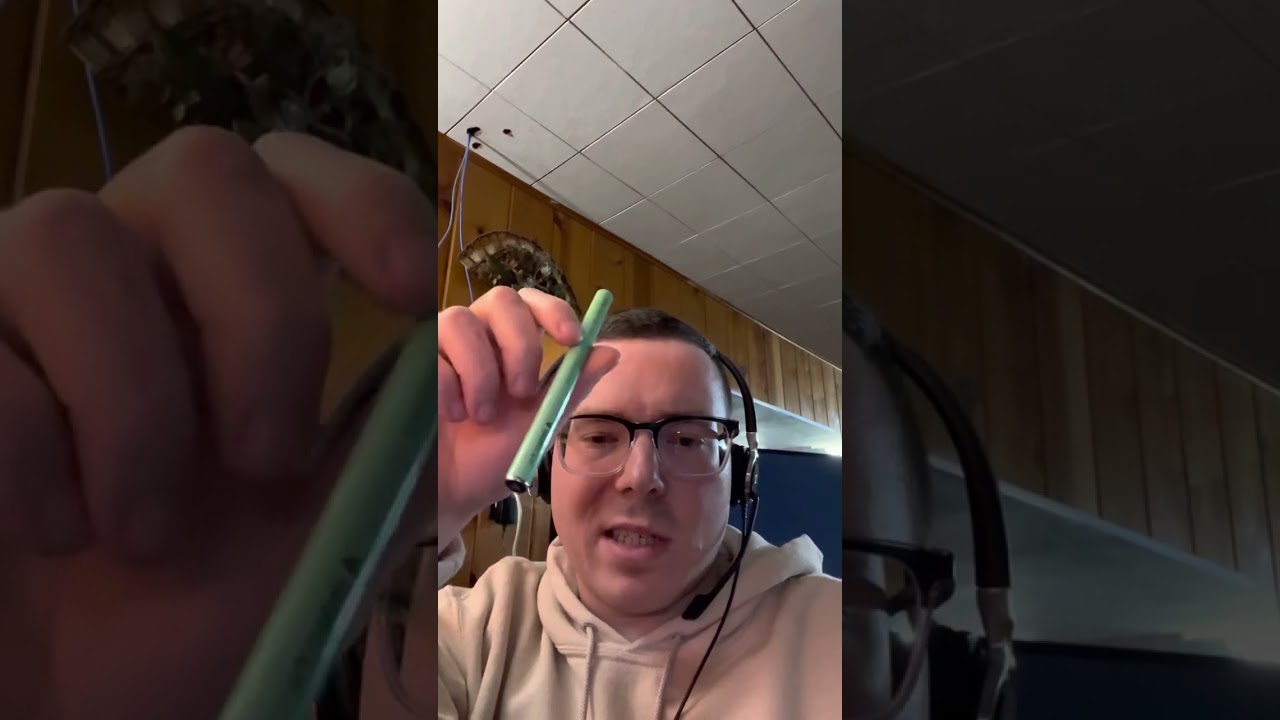 Обзор одноразовой электронной сигареты HealthVape.com с витамином С и мятно-лаймовым вкусом!