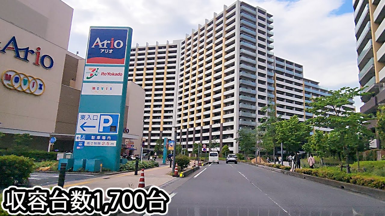 イトーヨーカドー アリオ川口店『店舗立体』駐車場 東入口まで / To Ito-Yokado Ario Kawaguchi store parking lot east entrance