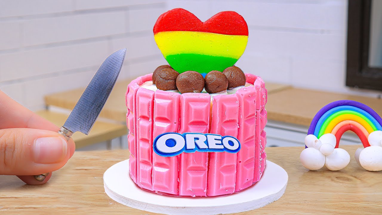 Yummy Chocolate Cake 🌈🍫😋 Extremely Tasty Miniature Rainbow Heart Chocolate Cake Decorating Ideas