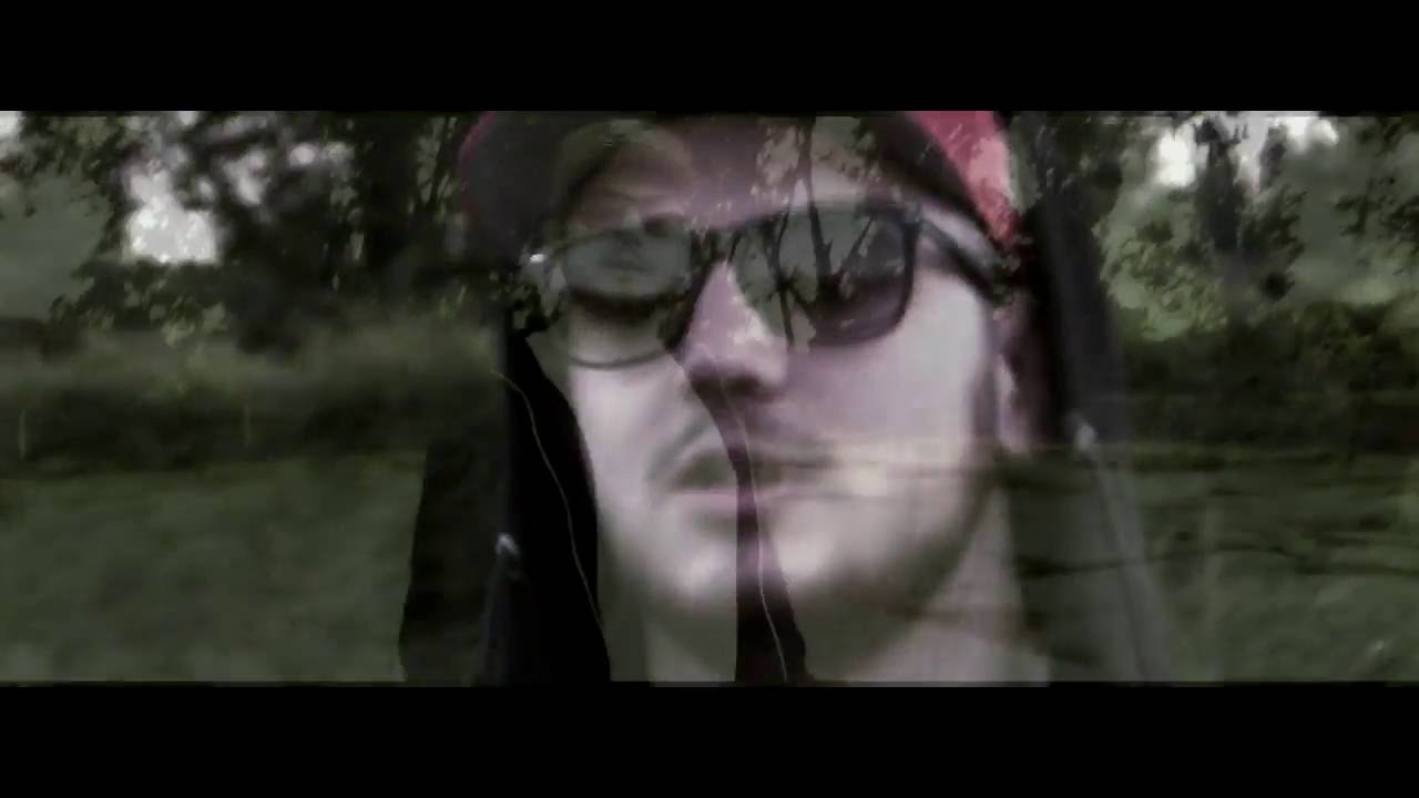 Emt&eacute; - Szarb&oacute;l aranyat (Exclusive Music Video)