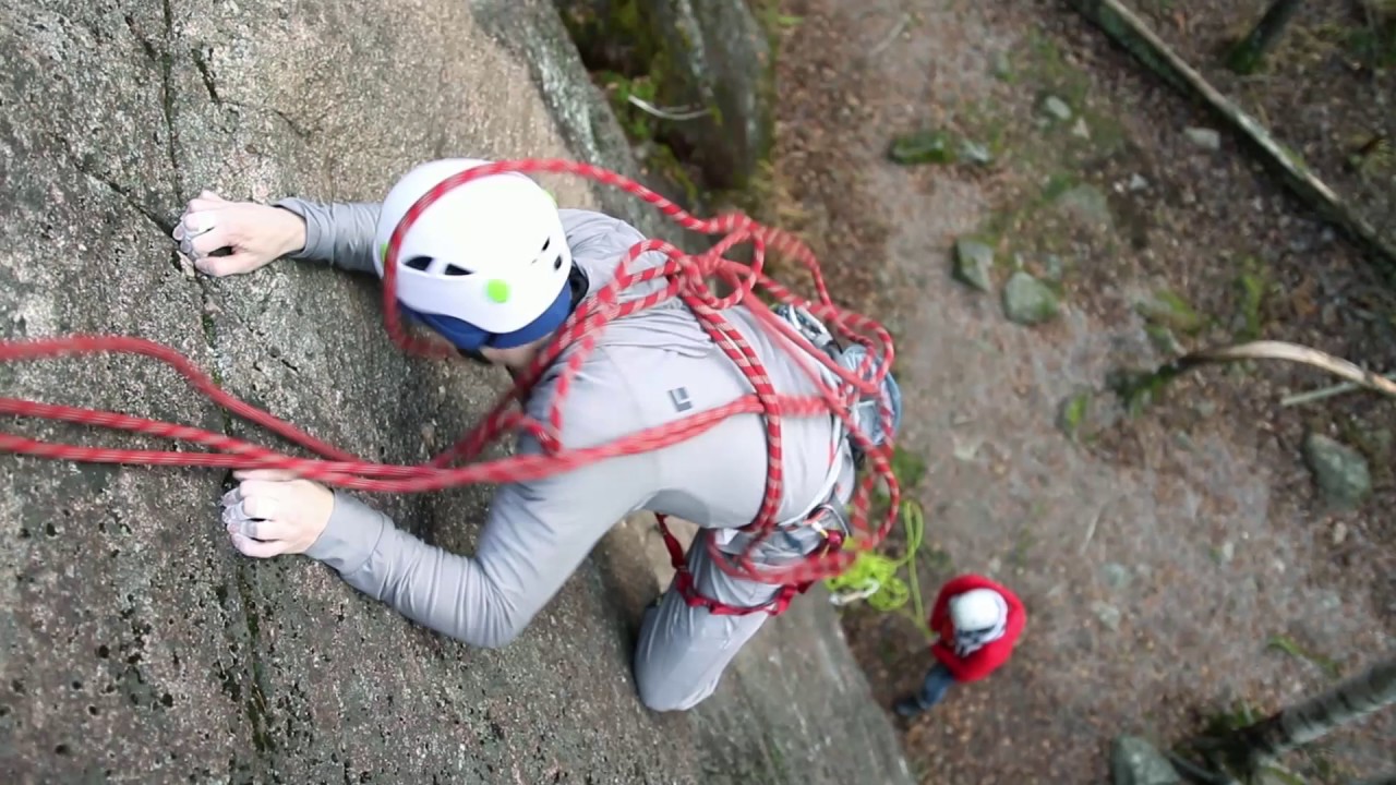 Ulkokiipeilyn etiketti: Kommunikointi  / Climbing Access in Finland: Communications at the crag