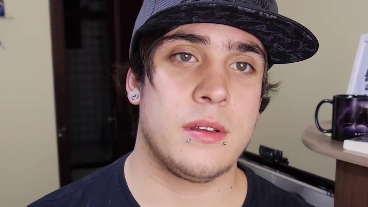 M A L A N D R A M E N T E - MateiFormiga