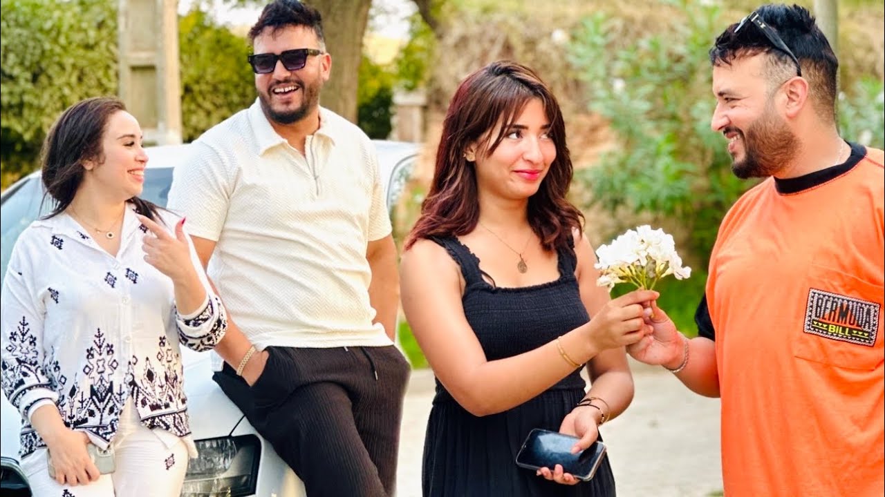 فيلم قصير مغربي : هاد البنت طمعات فالزواج و الفلوس و تاقت فيه … و ماعرفاتش بلي غاذي
