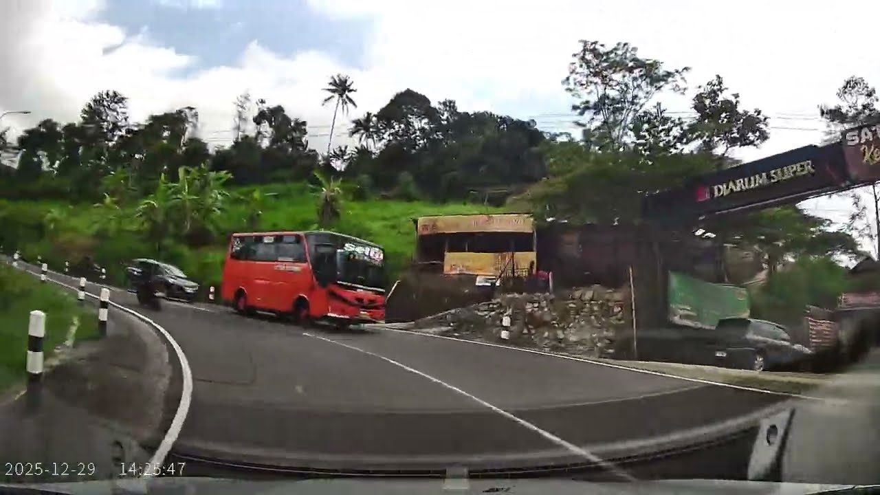 POV Driving Indonesia | Karanganyar | From Kampung Alit Karangpandan to Tawangmangu
