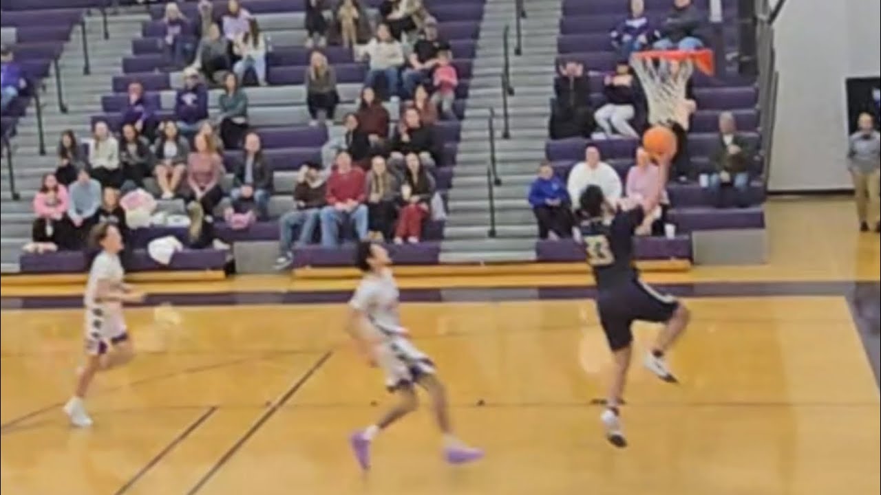 Two minutes of game highlights