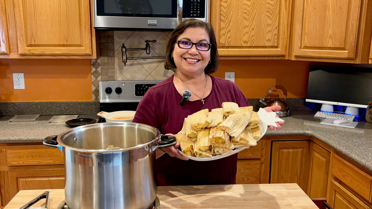 Tamales de Rajas con Queso / Cocinando con Mary