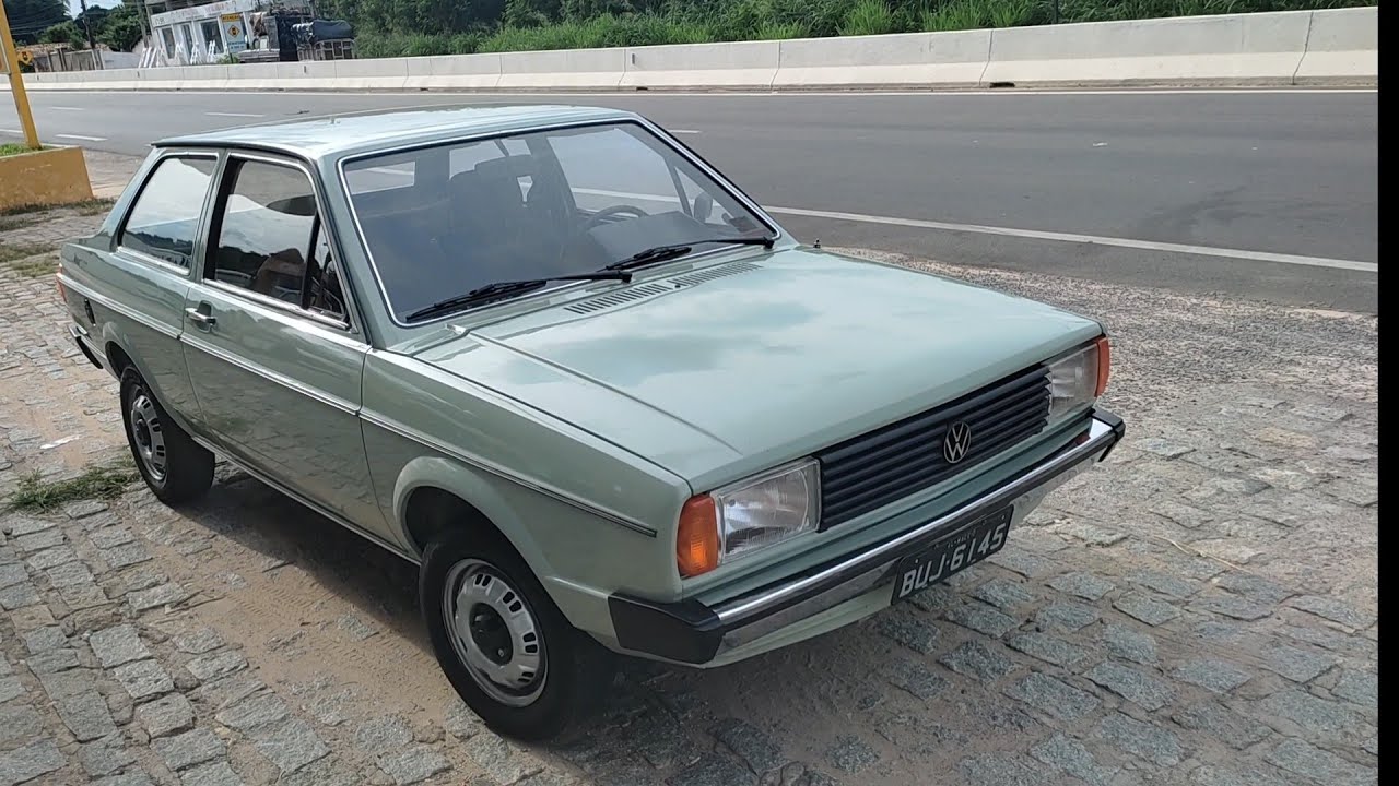 Voyage 1982/1983 verde álamo.