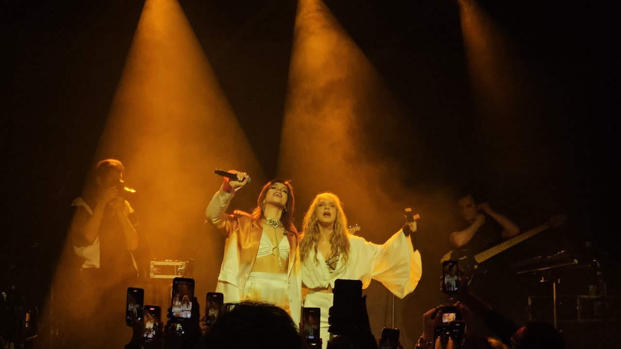 Selin & Sertab Erener - İyileşiyorum (Live at Zorlu PSM, Istanbul)