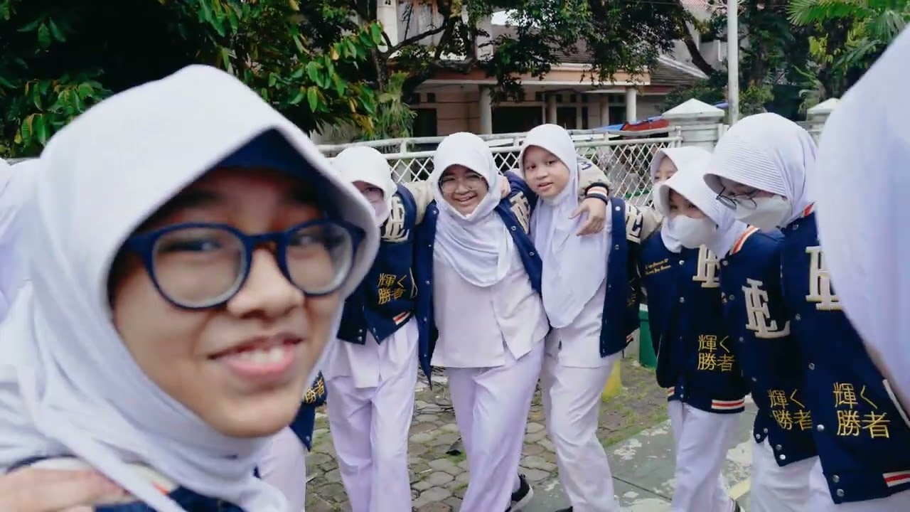 Special Moment EL FAZA GENERATION Angkatan 32 SDI Al Azhar 6 Jakapermai