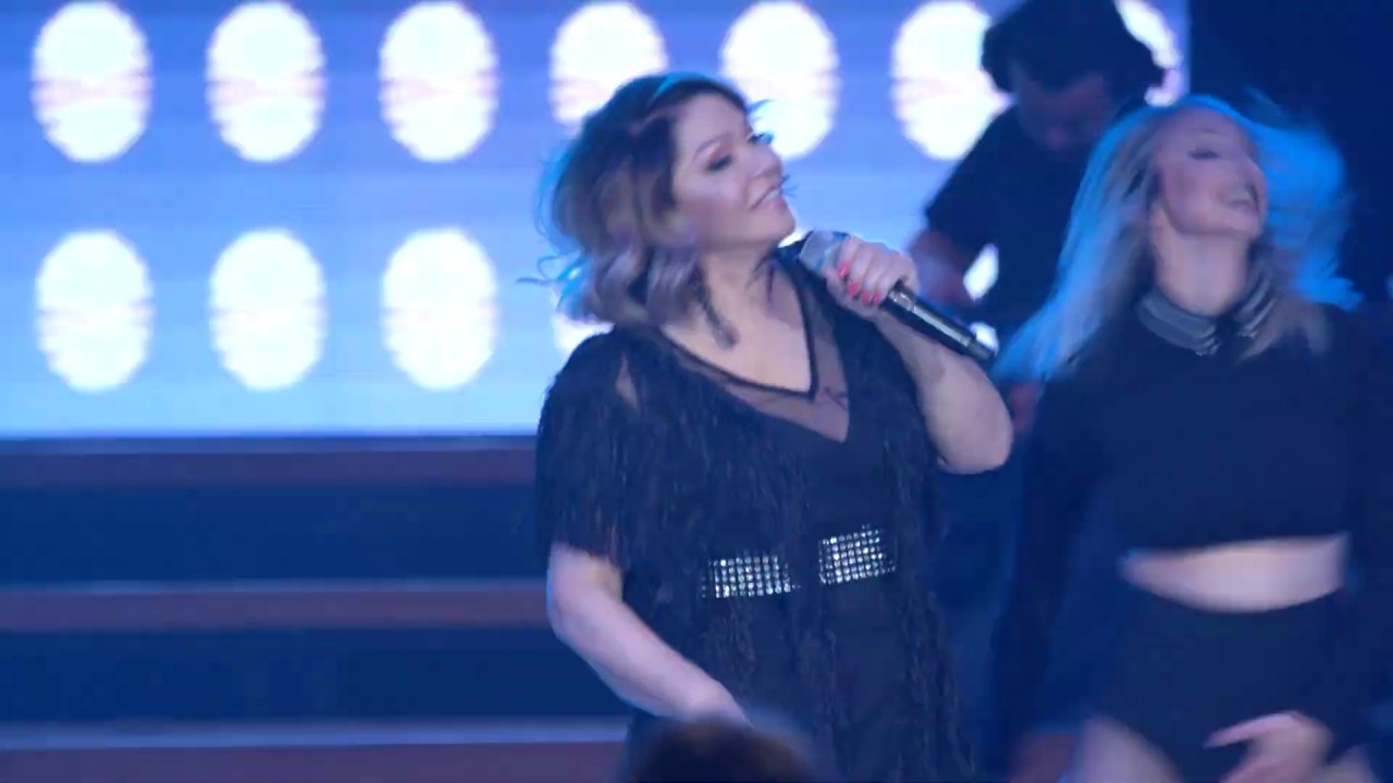 Neda Ukraden - Da se nađemo na pola puta (live at Lisinski)