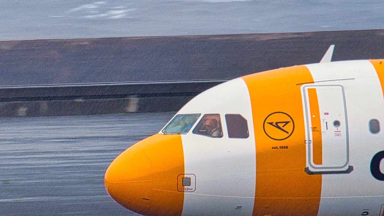 Condor DE1571 to Frankfurt - Airbus A320-212 - D-ATCH