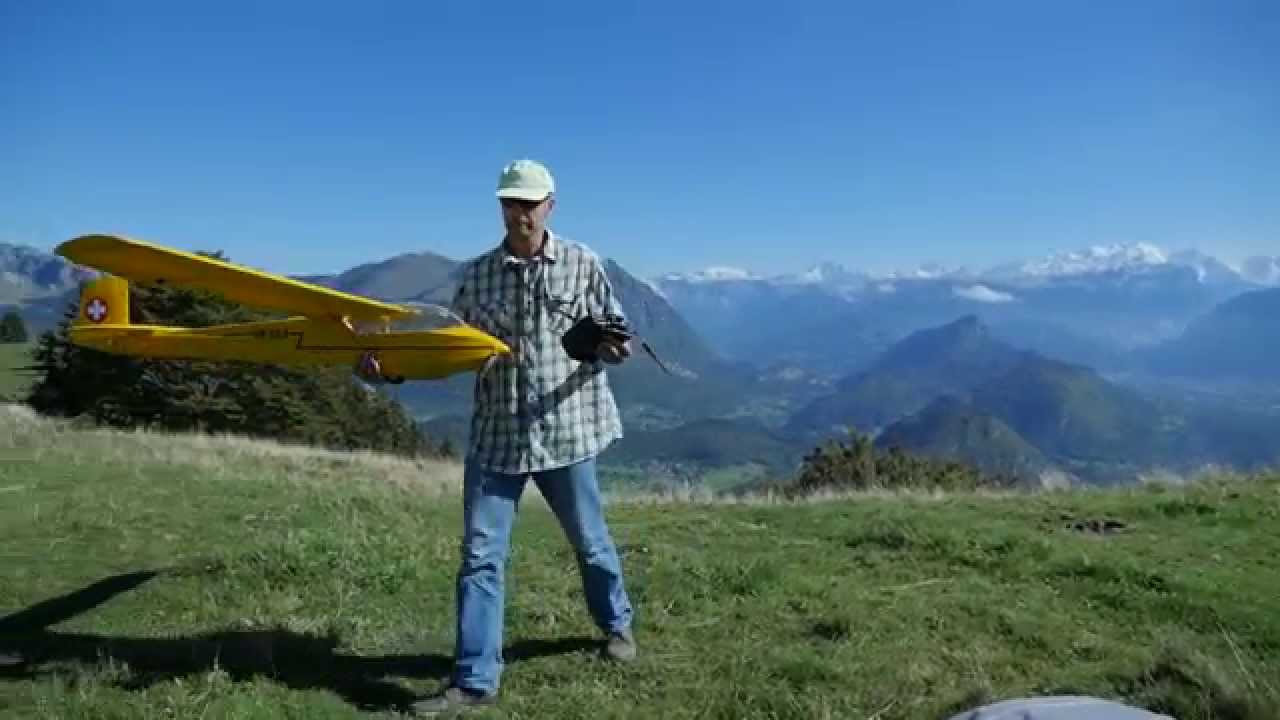 Ka 4 Rh&ouml;nlerche en face du Mt. Blanc