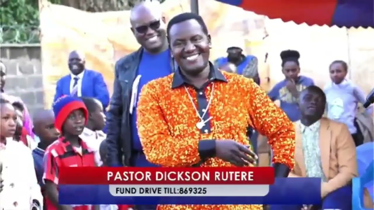 MCA Newton Karis forced to entertain faithful at a church function in Kianjokoma