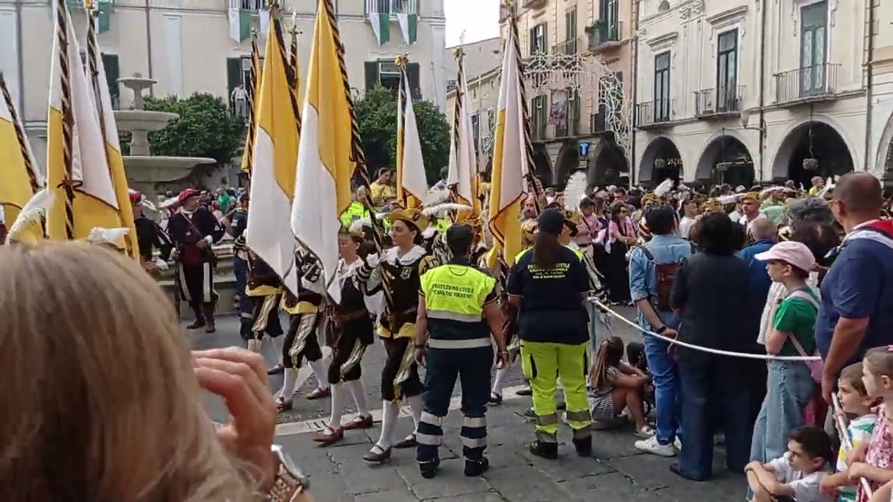 Trombonieri Filangieri 2024 - Entrata in Piazza Duomo