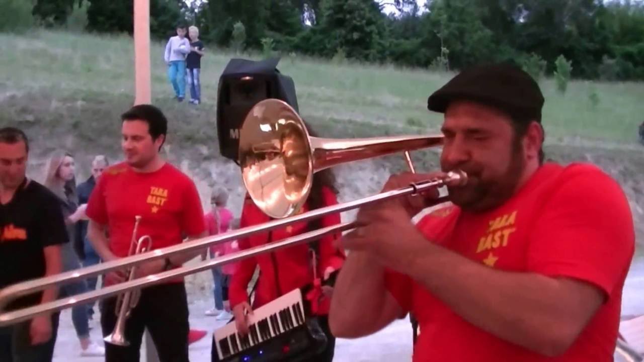 Tarabast' au Festival des Bandas en Malepère 2016 Montréal de l'Aude 