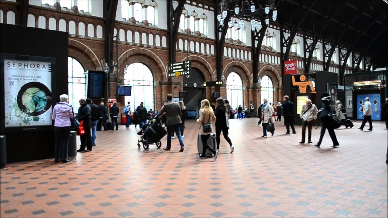 SILENT FLASHMOB AT COPENHAGEN CENTRAL STATION