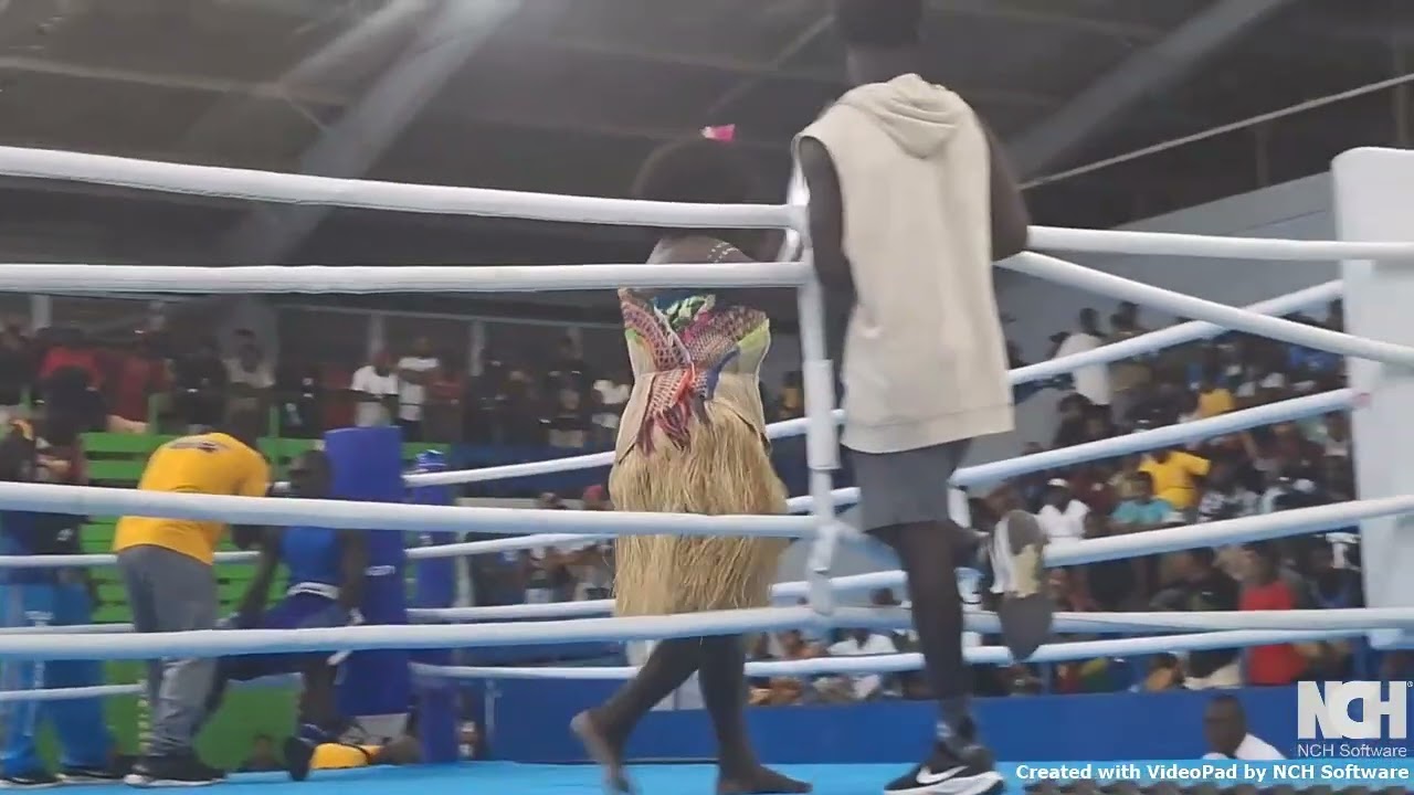 Major Upset SI Silver Medalist TKO by Bougainville fighter
