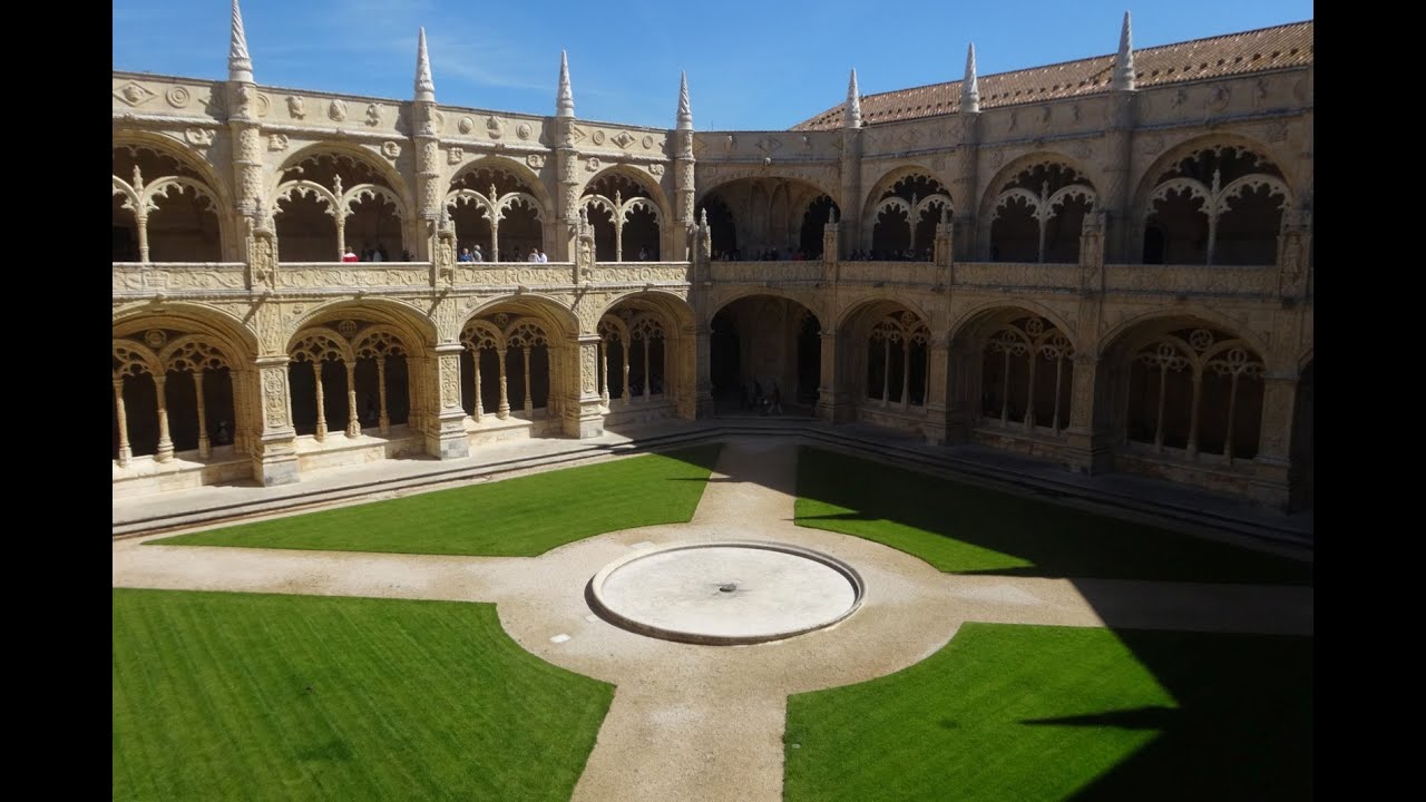 Monasterio de los Jerónimos (fachada y claustro). LISBOA