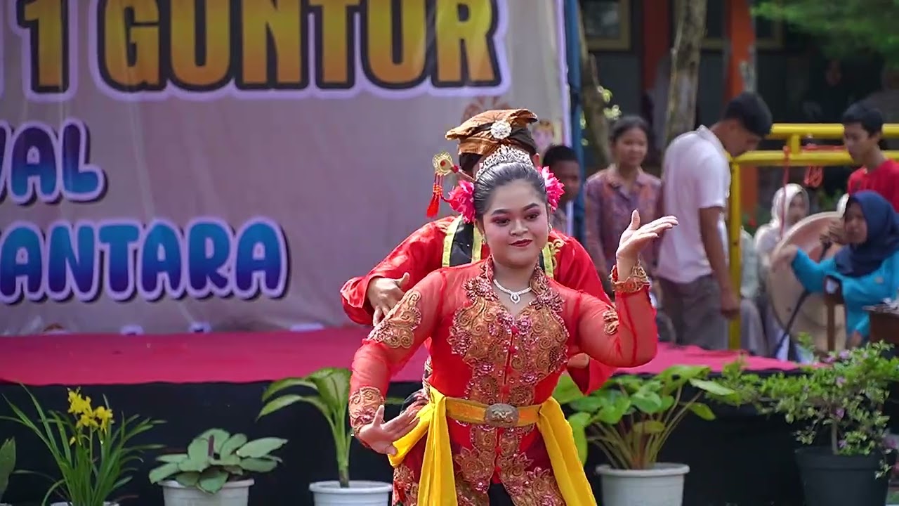 Tari Gado-gado Semarang