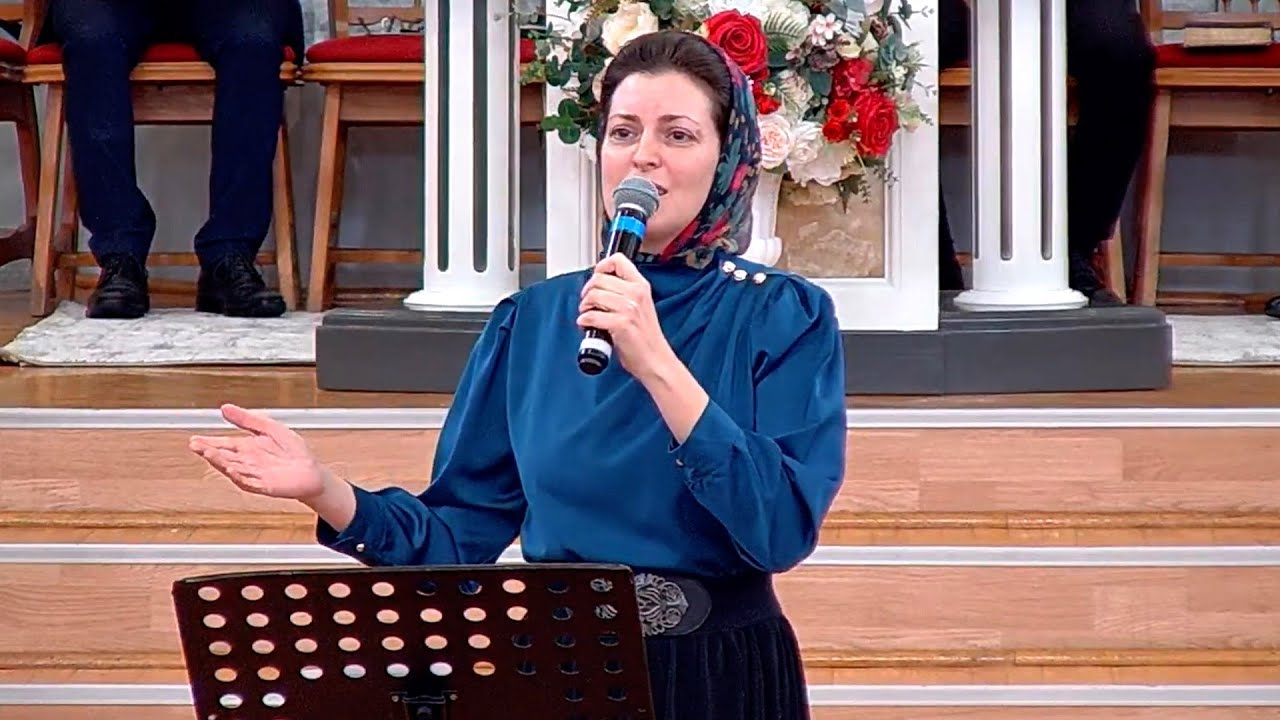 Alexandra Remețan  *Se duc lupte grele pe pământ*