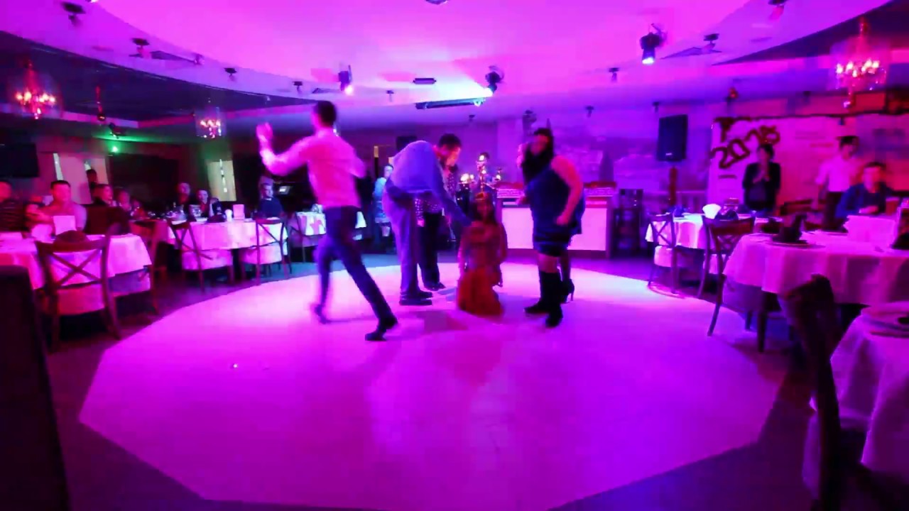 Танцевальное шоу на Новый год 2025г