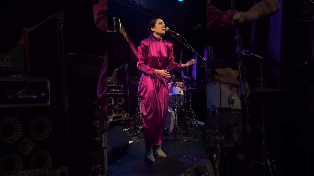 Tribute To Holding On - Joan As Police Woman @ Whelans Dublin 04/10/2024