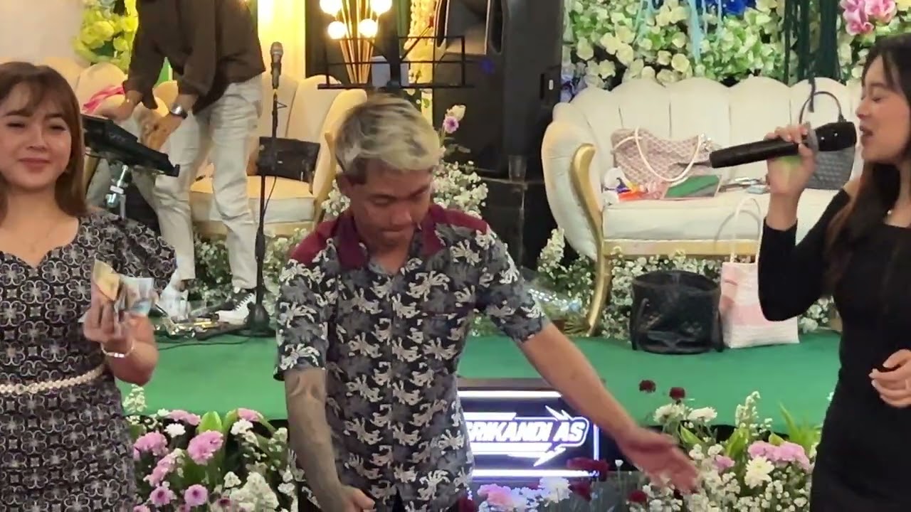 liwung bos herman dan kawan kawan