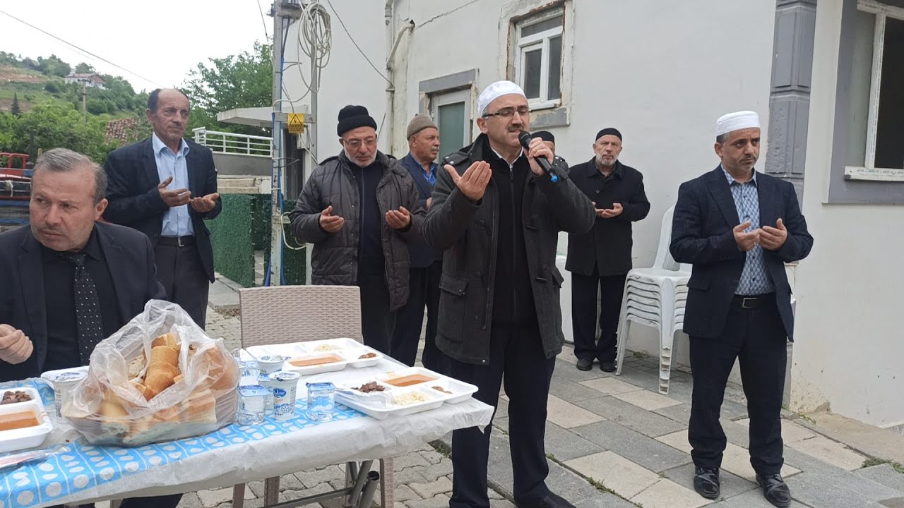 TANOBA KASABASI TANOBA BELEDİYESİ DEVİR MEVLİDİ İLÇE MÜFTÜSÜ BEKİR ERTÜRK YEMEK DUASI 12 MAYIS 2023