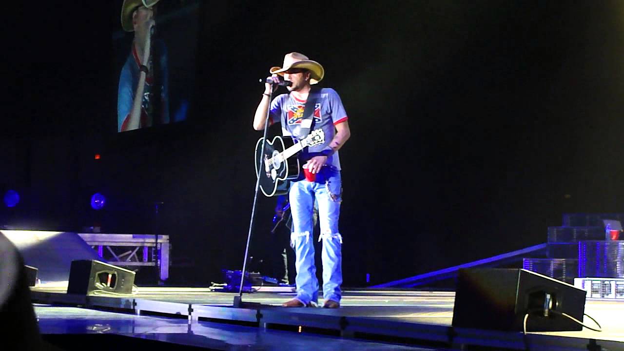 Jason Aldean - She's Country & My Kinda Party - Tacoma Dome - 9/27/13