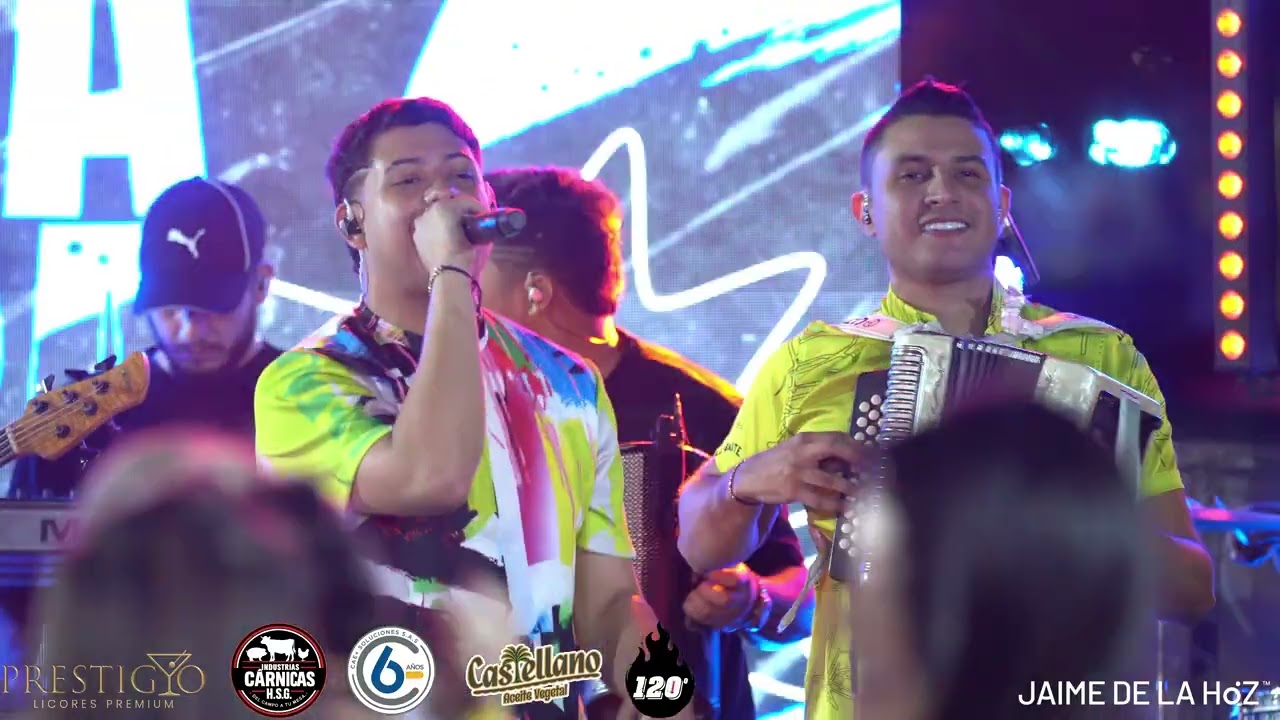 Si te pillara / Fan de nuestra relación - Luisra en Prestigio a la Calle