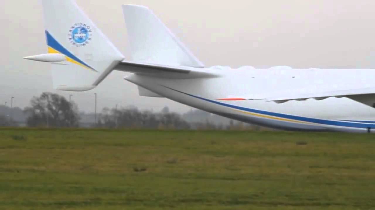 Ан-225 - самый большой транспортник в мире / Antonov An-225 - the Biggest Airlift Cargo Aircraft