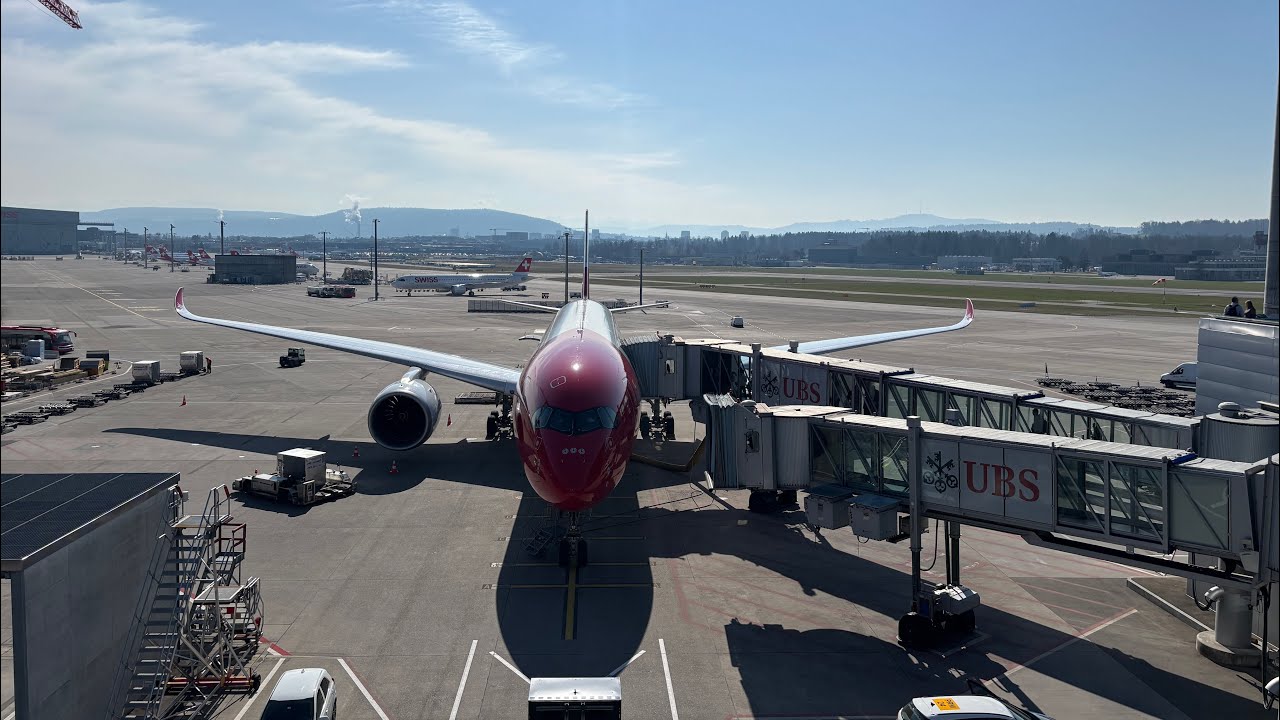 Beautiful shiny #Edelweiss #A350 full push-back at ZRH #airbusa350 
