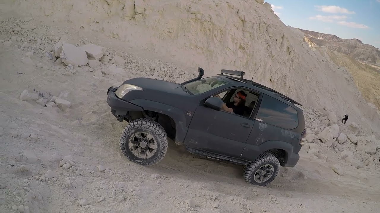 off road 4x4 land cruiser במעלה זיק לאחר הקריסה טיול ג׳יפים חלק ראשון