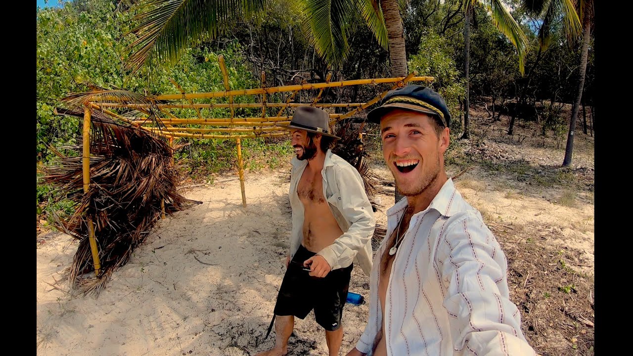 BUILDING A HUT ON THE PERCY ISLANDS TO LIVE IN!!!  DREAMS COME TRUE!!