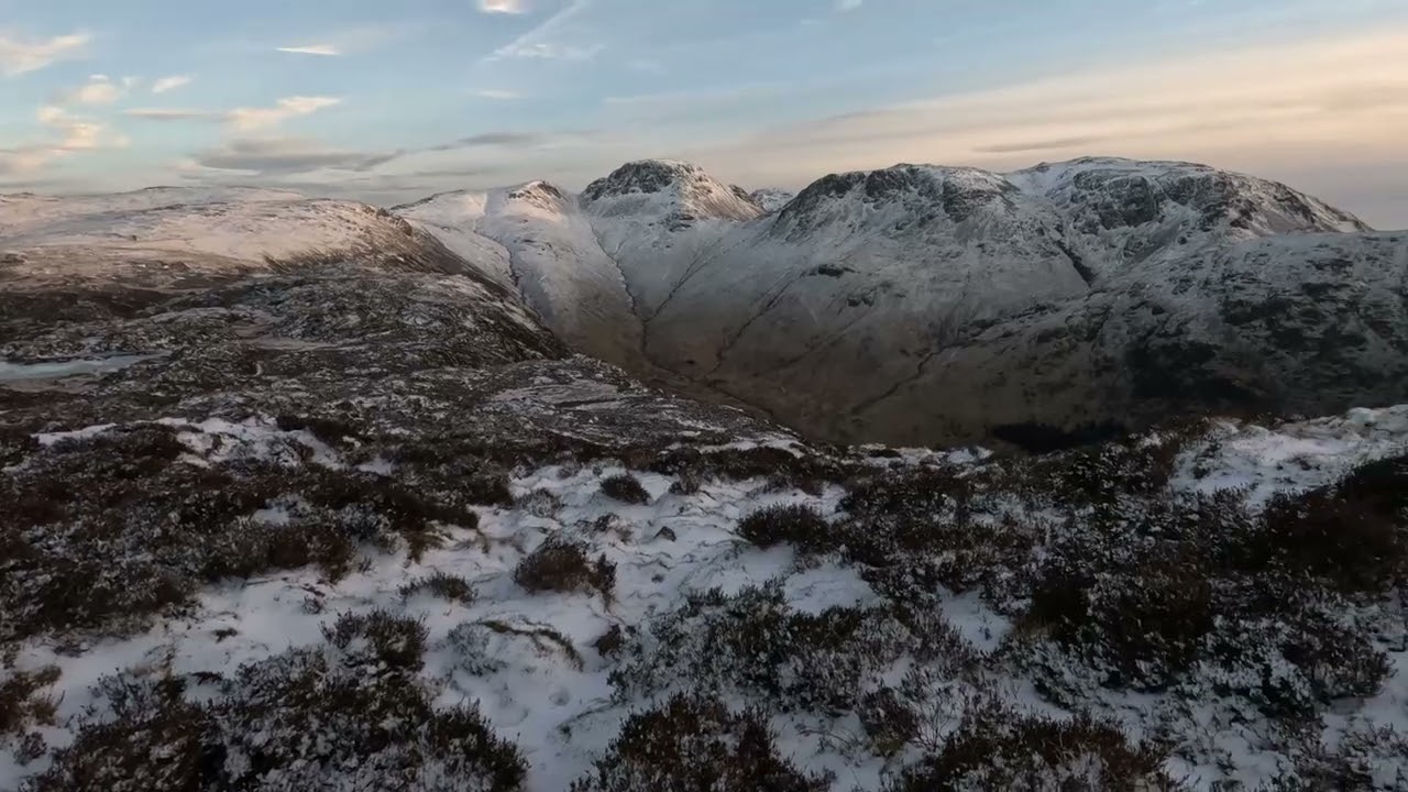 THE LAKE DISTRICT - WAINWRIGHT - Hay Stacks  | Honister Slate Mine | Innominate Tarn