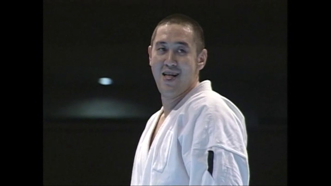 【新極真会】第34回全日本大会決勝　塚本徳臣vs鈴木国博   SHINKYOKUSHINKAI