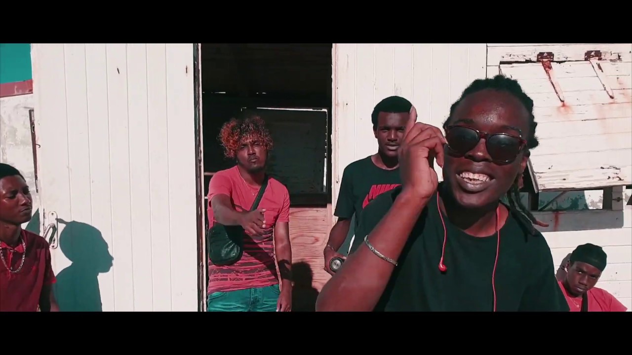 Jasi x Lah Pepiite - Main Dans La Maille