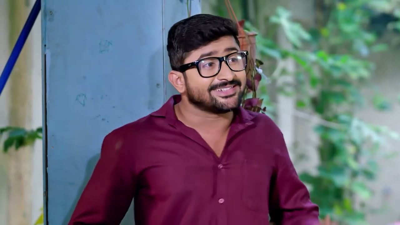 ಹರ್ಷವರ್ಧನ್ ಶಾರದಾ ದೇವಿಯನ್ನು ಎದುರಿಸುತ್ತಾರೆ - Jothe Jotheyali - Full Ep - 728 - Zee Kannada