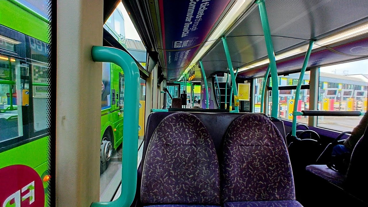 First Leeds - Wright Gemini 1 B9TL 37455 - Route 25 - Short Journey