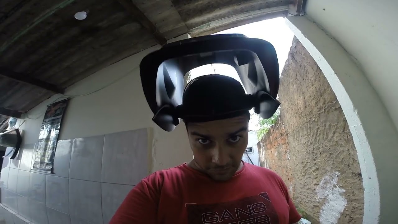 Quedinha de leve durante as entregas do ifood,Serralheiro e Mecânico profissional , Só que não.