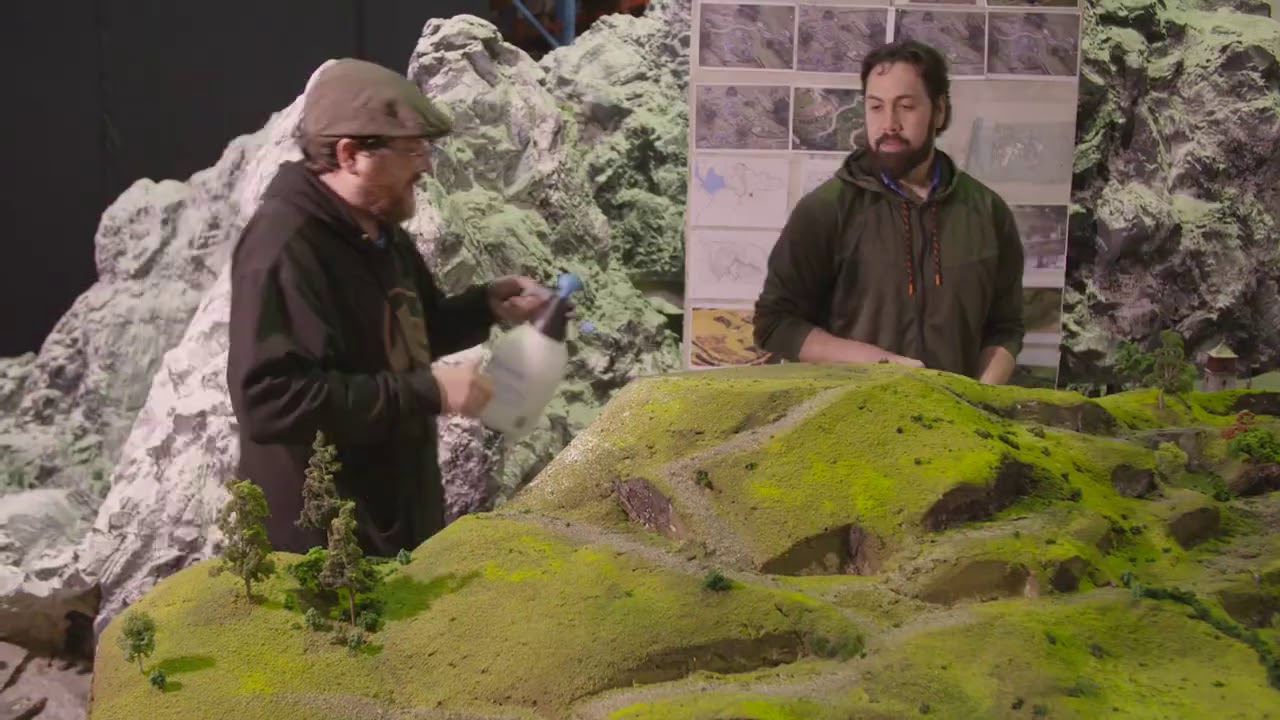 Building Miniature Hobbiton | Weta Workshop Collectibles