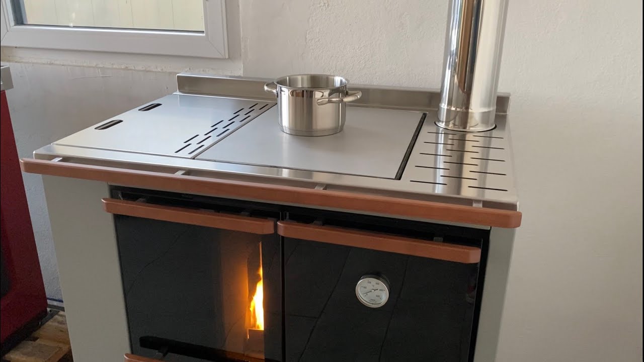Die Erfindung des Jahres??? Stromloser Pellet befeuerter Küchenherd Heizen Kochen Backen feuerland24