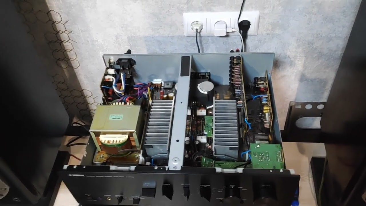 Yamaha A S700
